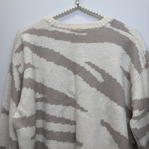 Splendid Lana Zebra Sweater 🟠 - Picture 8 of 10